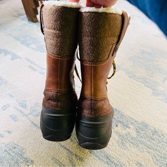 The North Face Shellista III Mid Snow Boots SIZE 8 EXCELLENT CONDITION - Picture 5 of 14